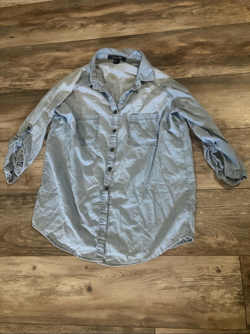 Forever 21 Light Chambray 3/4 Sleeve Women’s Top Size M